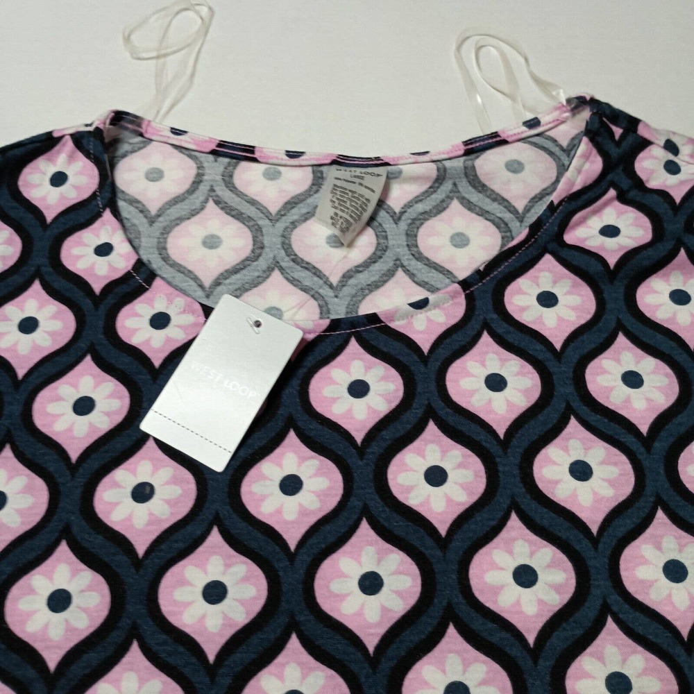 West Loop Tunic Top - Picture 2 of 6